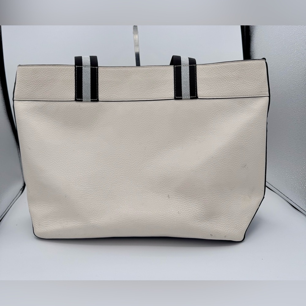 Coach Marvel Jes Tote Carol Danvers Captain Marvel Limited Edition Leather 2902 - Picture 2 of 11